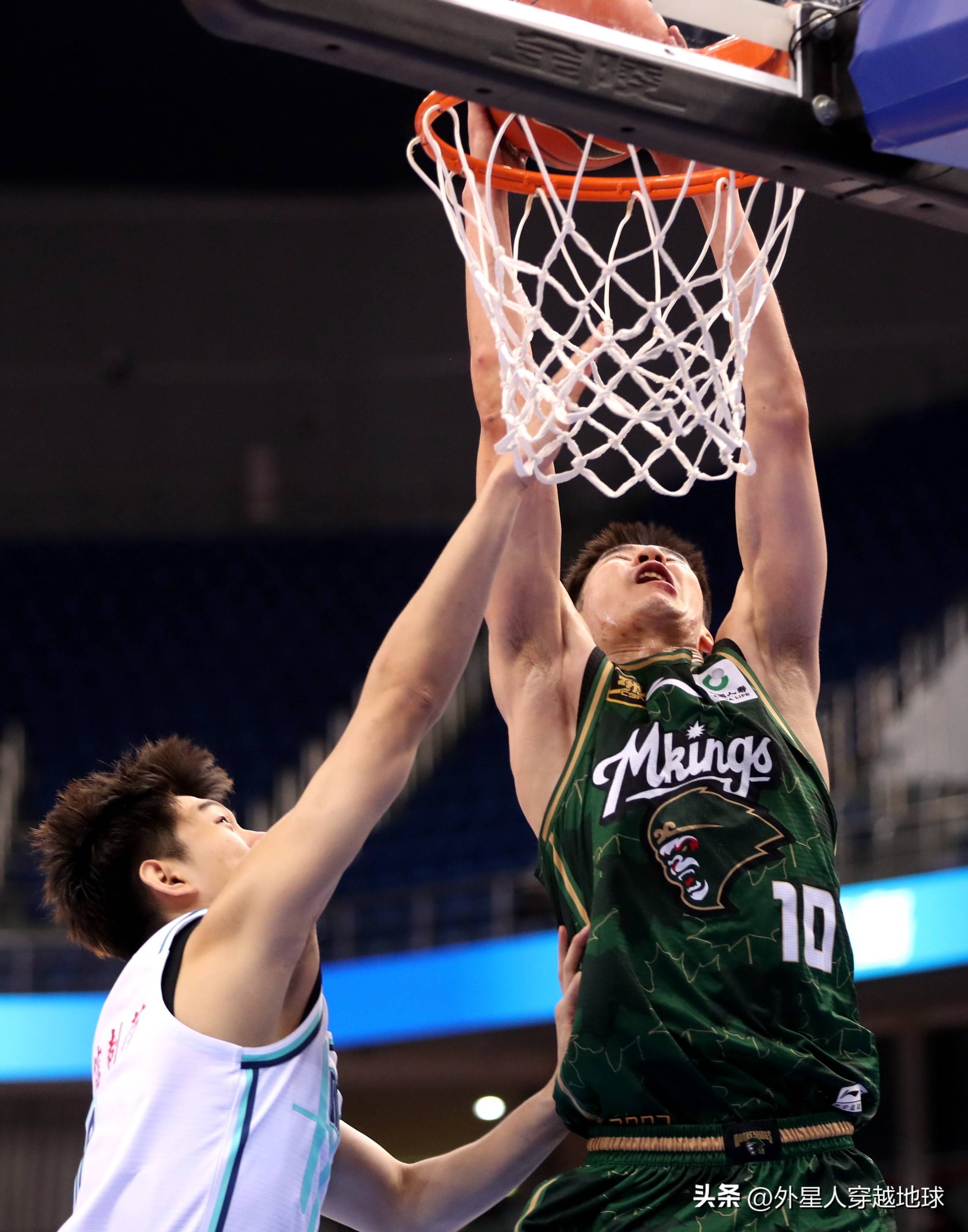 球员实力检验：赛场上展现出色表现的简单介绍